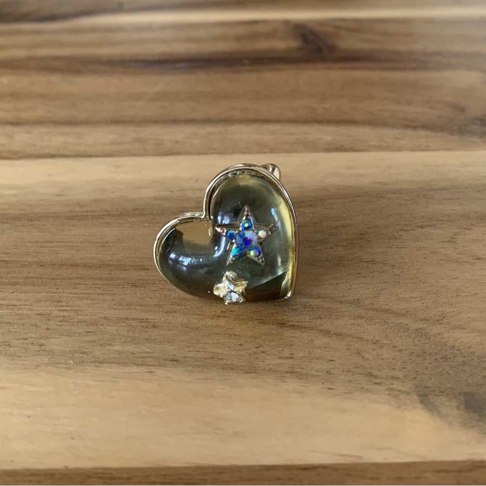Betsey Johnson lucite heart with stars ring vintage jewelry size 7
